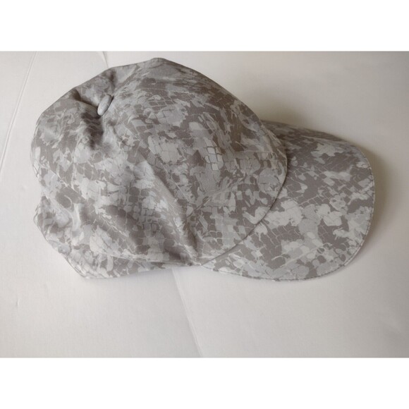Lululemon Fast Free Run Camo Adjustable Hat Lightweight OS Gray Neutral - Picture 6 of 6